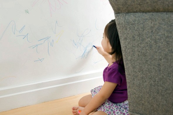 toddler-wall-crayons-590